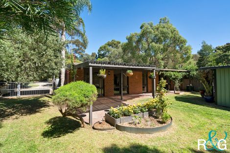 2 Bonview Ave, Somers, VIC 3927