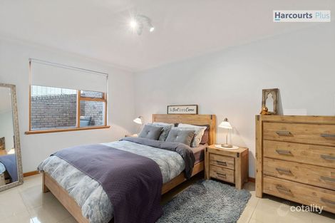 Property photo of 40 Jervois Terrace Marino SA 5049