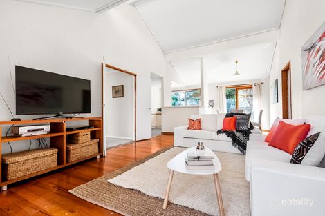 Property photo of 4 Henty Court Mooroolbark VIC 3138