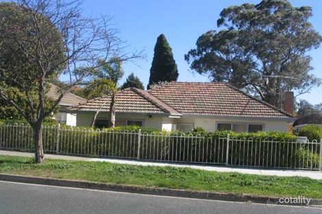 13 Andrews St, Burwood, VIC 3125