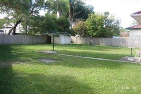 Property photo of 40 Alamein Avenue Narraweena NSW 2099