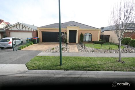 Property photo of 17 Highgate Way Rowville VIC 3178
