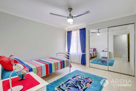 Property photo of 20 Lowe Circuit Redland Bay QLD 4165