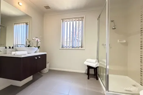 Property photo of 6 Dianella Court Brookfield VIC 3338