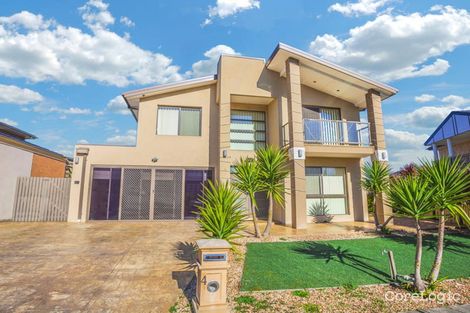 Property photo of 4 Adare Rise Roxburgh Park VIC 3064