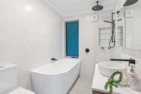 Property photo of 43 Broadwater Drive Saratoga NSW 2251