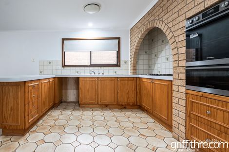 Property photo of 28 Doolan Crescent Griffith NSW 2680