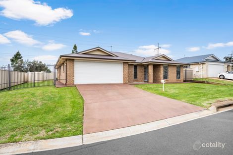 Property photo of 7 Grandslam Street Glenvale QLD 4350