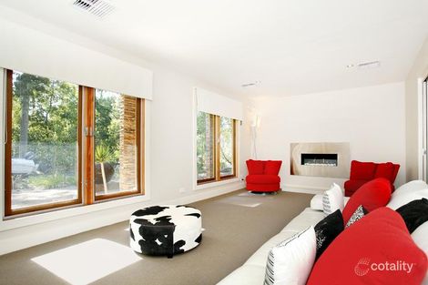 Property photo of 1 Lagoona Court Blackburn VIC 3130