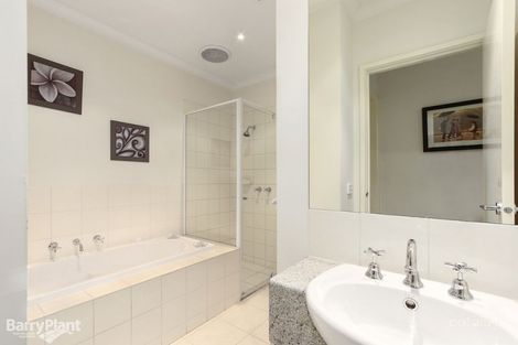 Property photo of 1/123 Cambridge Road Mooroolbark VIC 3138