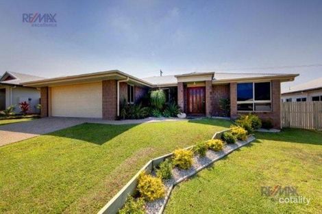 Property photo of 2 Dugong Court Bushland Beach QLD 4818