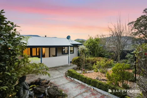 Property photo of 18 McOwan Crescent Yarra Junction VIC 3797