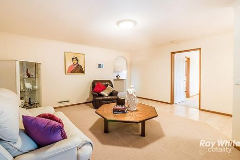 Property photo of 56 Hamilton Drive Cranbourne North VIC 3977