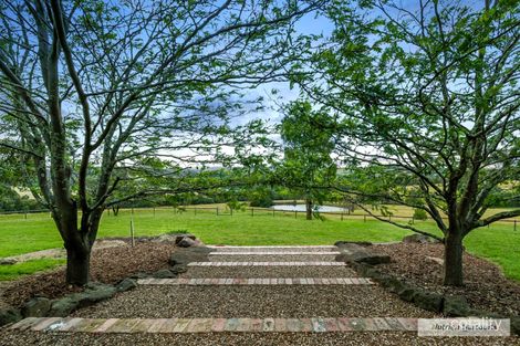 Property photo of 6 Cochrane Court Wandong VIC 3758