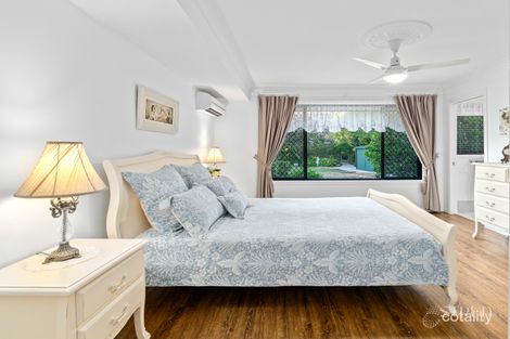 Property photo of 14 Doomba Place Karalee QLD 4306