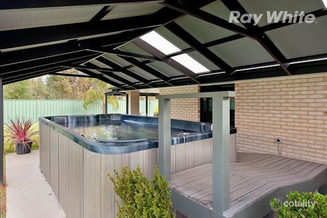 Property photo of 9 William Place Howlong NSW 2643