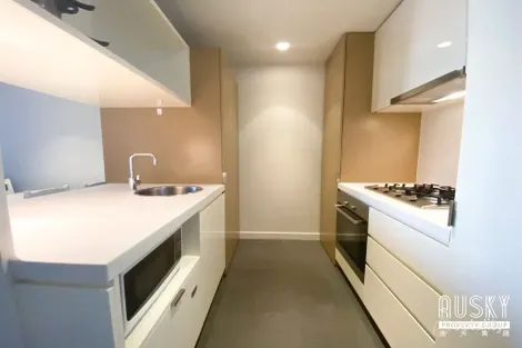 Property photo of 1002/33 Mackenzie Street Melbourne VIC 3000