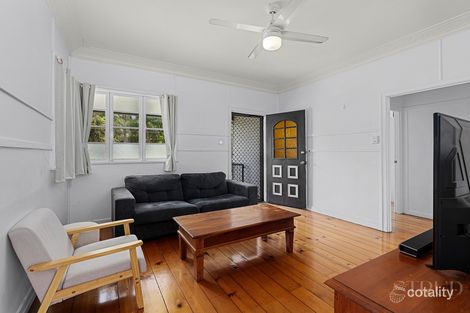 Property photo of 11 Cemetery Road Raceview QLD 4305