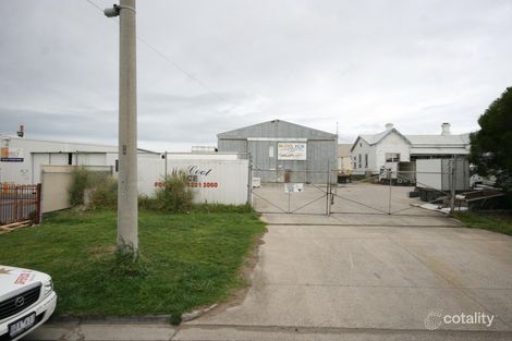 81 Tucker St, Breakwater, VIC 3219