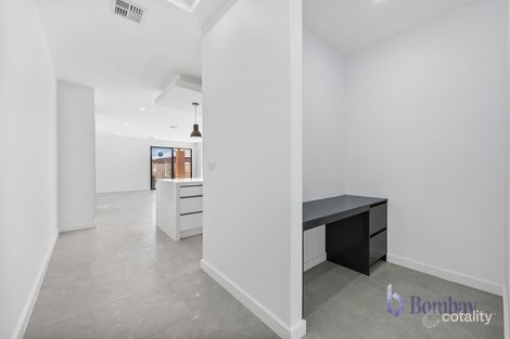 Property photo of 9 Rhubarb Place Mickleham VIC 3064