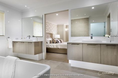 Property photo of 32 Botany Parade Hammond Park WA 6164