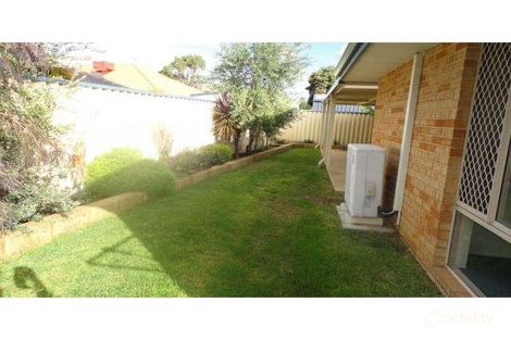 Property photo of 13 Maroon Place Warnbro WA 6169