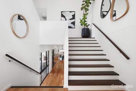 Property photo of 8 Glencairn Avenue Indooroopilly QLD 4068