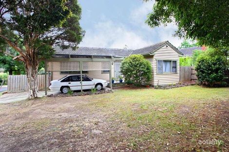 Property photo of 18 Heathmont Road Ringwood VIC 3134