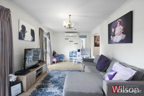 Property photo of 2 Highfield Avenue Mount Clear VIC 3350