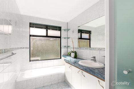 Property photo of 198 Brenchley Drive Atwell WA 6164