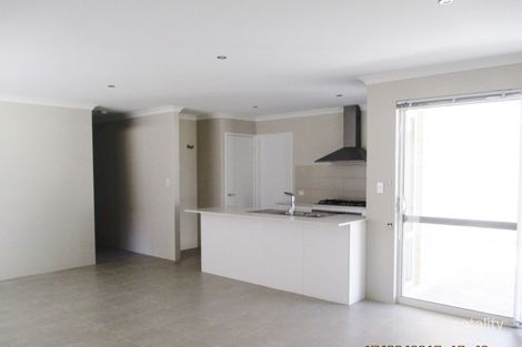 Property photo of 46 Eleanore Drive Madora Bay WA 6210