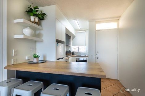 Property photo of 21/64 The Esplanade Surfers Paradise QLD 4217