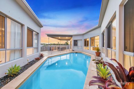 19 Ainslie St, Pacific Pines, QLD 4211