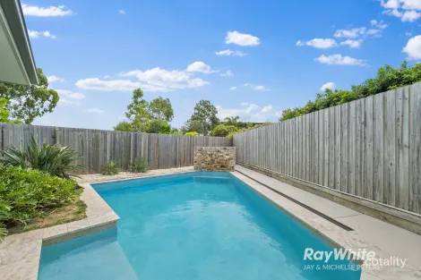 Property photo of 3 Clancy Court Rothwell QLD 4022