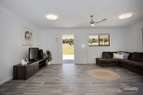 Property photo of 950 Grasstree Road Sarina Beach QLD 4737