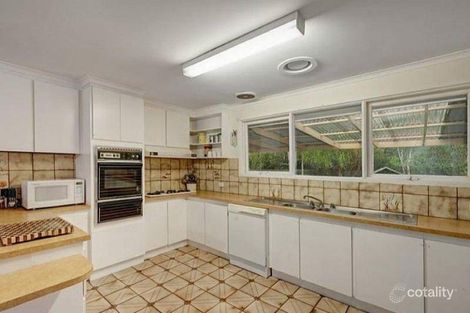 Property photo of 11 Henry Road Croydon VIC 3136