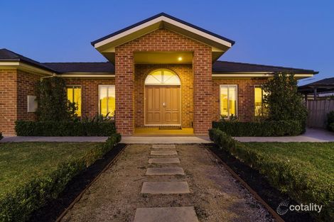 Property photo of 31 Monterey Bay Drive Point Cook VIC 3030