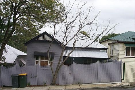 37 West St, Highgate Hill, QLD 4101