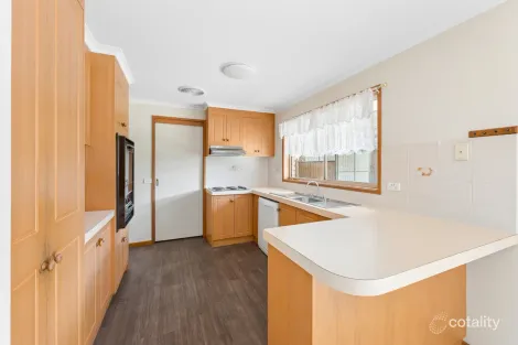 Property photo of 13 Batey Crescent Mildura VIC 3500