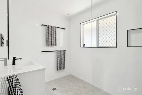 Property photo of 2/17 Armstrong Road Toormina NSW 2452