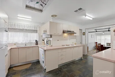 Property photo of 17 Henderson Crescent Jamisontown NSW 2750