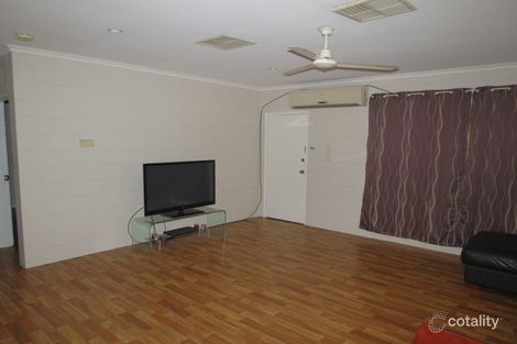 Property photo of 23 Martin Place Emerald QLD 4720