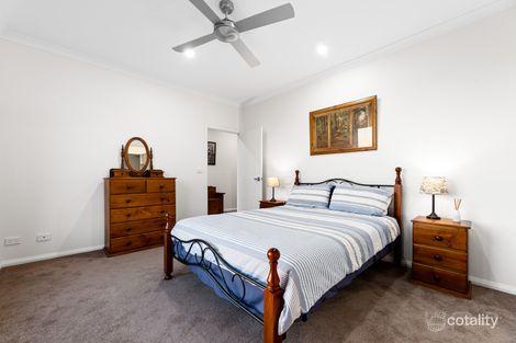 Property photo of 22 Gilded Road Werribee VIC 3030