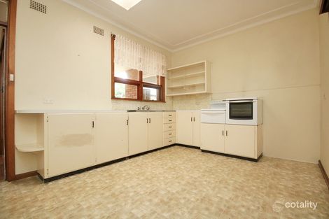 Property photo of 1 Ikara Place Peakhurst NSW 2210