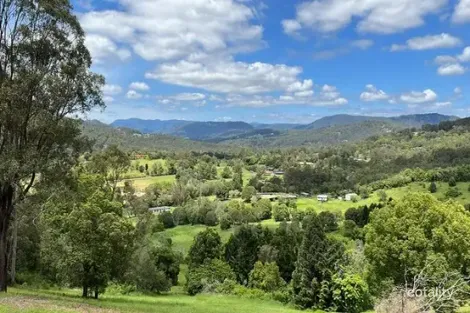 Property photo of 9 Coastview Crescent Tallai QLD 4213