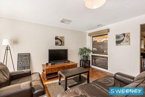 Property photo of 33 Newham Way Altona Meadows VIC 3028