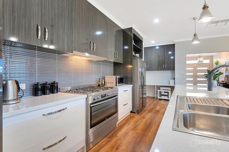 Property photo of 40 Broadwater Place Blakeview SA 5114