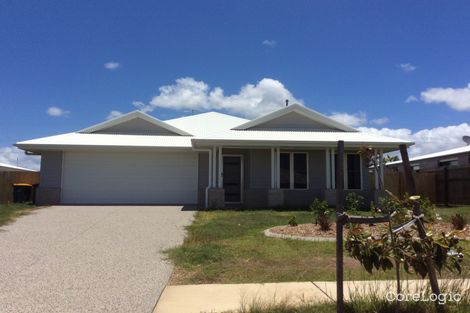 Property photo of 28 Seahaven Circuit Pialba QLD 4655