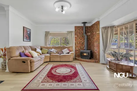 Property photo of 80 Glenross Drive Pine Mountain QLD 4306