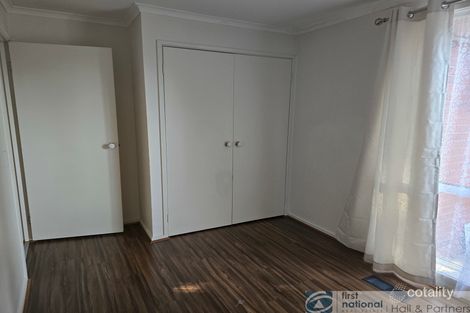 Property photo of 5 Fernshaw Gardens Hallam VIC 3803
